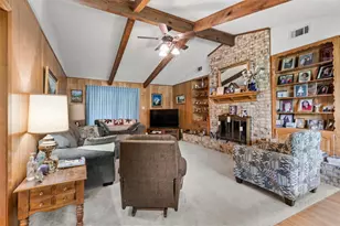 402 N Walnut St, Lacy Lakeview, TX 76705 - Photo 3