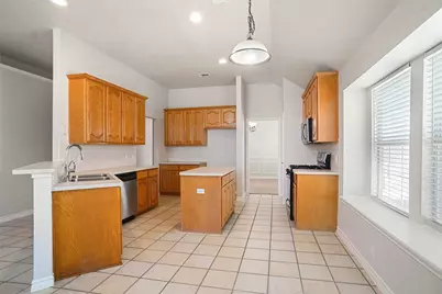 5000 Coral Creek Drive, Fort Worth, TX 76135 - Photo 9