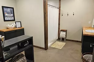 13597 County Rd 35, Tyler, TX 75706 - Photo 23