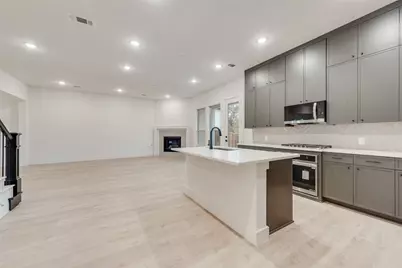 444 Waters Edge Drive #720, Hickory Creek, TX 75065 - Photo 11