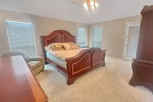 10717 Greenview Ct, Benbrook, TX 76126 - Photo 7