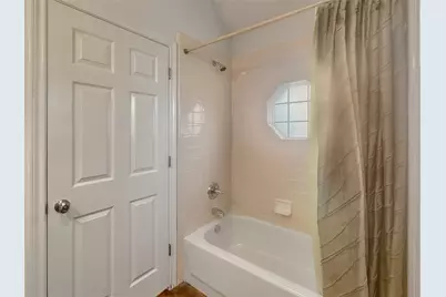 10717 Greenview Court, Benbrook, TX 76126 - Photo 15