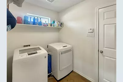 10717 Greenview Court, Benbrook, TX 76126 - Photo 25