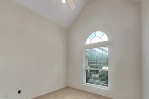 10717 Greenview Ct, Benbrook, TX 76126 - Photo 17