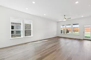 5866 Blackwell Ave, Pilot Point, TX 75009 - Photo 5