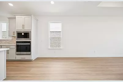 14498 Lovelace Street, Pilot Point, TX 75009 - Photo 5