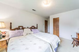 2138 Wellington Dr, Grand Prairie, TX 75051 - Photo 21