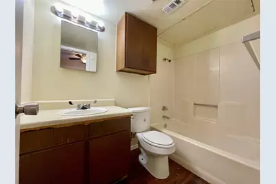 2526 W Prairie Street #203, Denton, TX 76201 - Photo 3