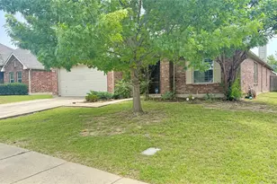 1924 Cliffrose Dr, Little Elm, TX 75068 - Photo 3