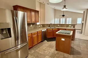 1924 Cliffrose Dr, Little Elm, TX 75068 - Photo 7