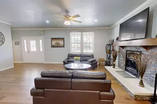 1407 Lady Amber Ln, Granbury, TX 76049 - Photo 7