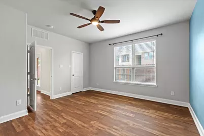 2660 Venice Drive #5, Grand Prairie, TX 75054 - Photo 7