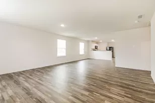 330 Flagship Ln, Gun Barrel City, TX 75156 - Photo 5