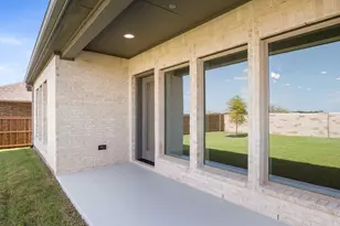 136 Bay Laurel Rd, McKinney, TX 75071 - Photo 9