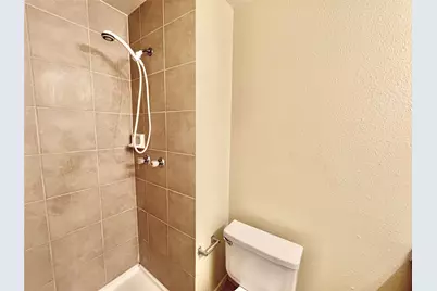 800 W Collins Street, Denton, TX 76201 - Photo 7