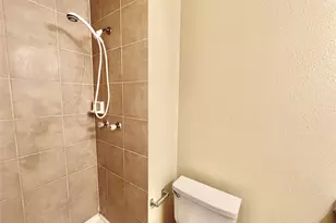 800 W Collins St, Denton, TX 76201 - Photo 7