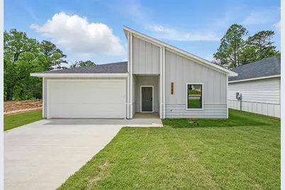 2734 W Washington Street, Denison, TX 75020 - Photo 1