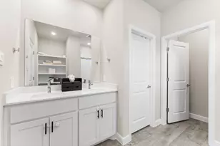 1225 Rolling Mdws Dr, Cedar Hill, TX 75104 - Photo 23