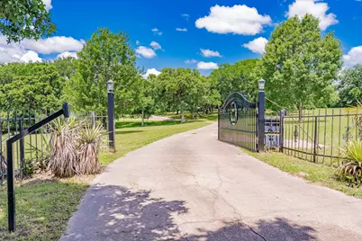 510 W Malloy Bridge Road, Seagoville, TX 75159 - Photo 7