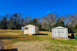 517 An County Rd 147, Palestine, TX 75801 - Photo 25