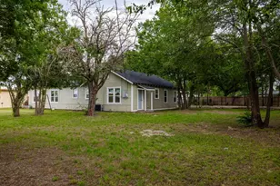 711 Fannin St, Nocona, TX 76255 - Photo 33