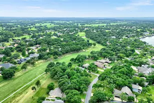 912 Kiowa Dr W, Lake Kiowa, TX 76240 - Photo 39