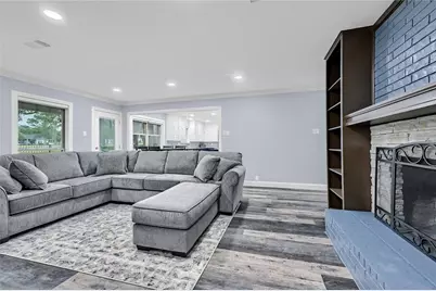 912 Kiowa Drive W, Lake Kiowa, TX 76240 - Photo 7