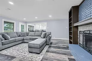 912 Kiowa Dr W, Lake Kiowa, TX 76240 - Photo 7