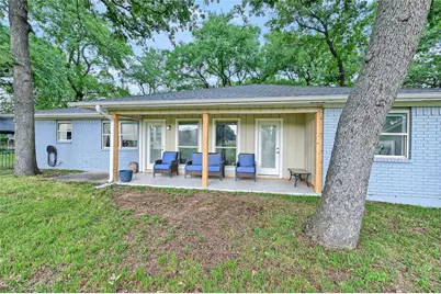 912 Kiowa Drive W, Lake Kiowa, TX 76240 - Photo 31