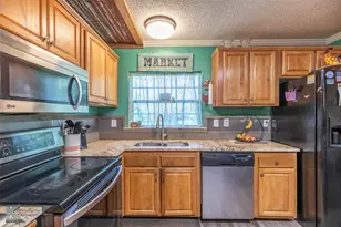 225 Field St, Clyde, TX 79510 - Photo 9