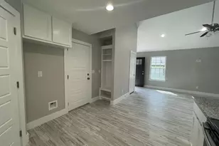 1315 W Gandy St, Denison, TX 75020 - Photo 9