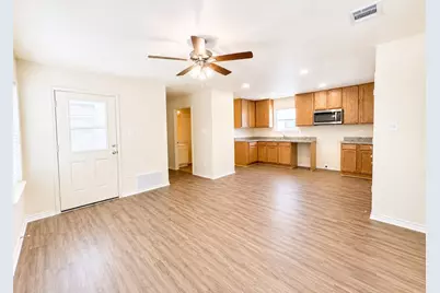 320 SW 14th, Mineral Wells, TX 76067 - Photo 5