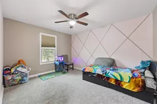 1200 E Annie St, Fort Worth, TX 76104 - Photo 11