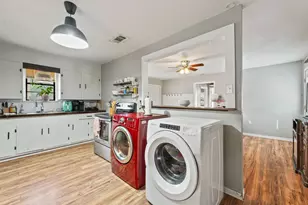 685 S 1st Ave, Stephenville, TX 76401 - Photo 9