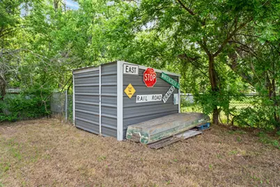 685 S First Avenue, Stephenville, TX 76401 - Photo 19