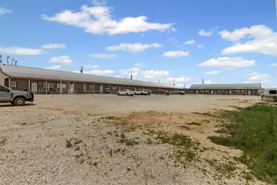 295 Lindsey Lane, Stephenville, TX 76401 - Photo 33