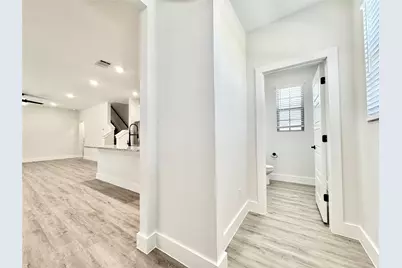 8749 Scottyâ€™s Lake Lane, The Colony, TX 75036 - Photo 5