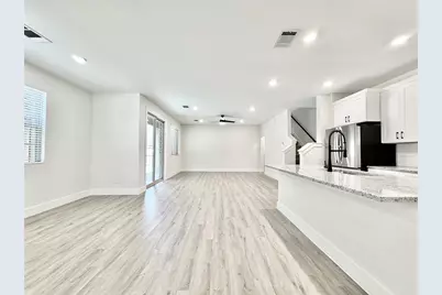 8749 Scottyâ€™s Lake Lane, The Colony, TX 75036 - Photo 3