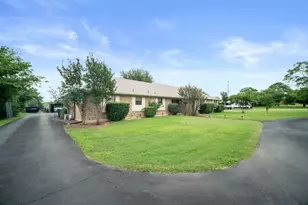 6939 Calender Rd, Arlington, TX 76001 - Photo 3