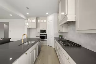 2104 Redding Dr, Mansfield, TX 76084 - Photo 9