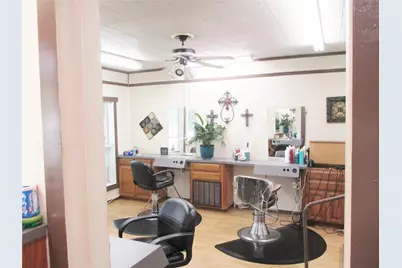 103 E Denison Avenue, Bonham, TX 75418 - Photo 23