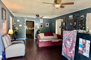 711 Fayette St, Nocona, TX 76255 - Photo 15