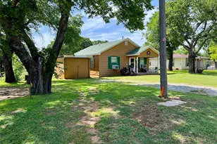 711 Fayette St, Nocona, TX 76255 - Photo 7