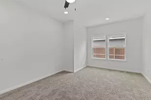 811 Ritchey St, Gainesville, TX 76240 - Photo 11