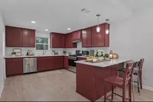 811 Ritchey St, Gainesville, TX 76240 - Photo 1