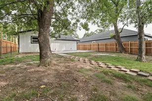 811 Ritchey St, Gainesville, TX 76240 - Photo 21