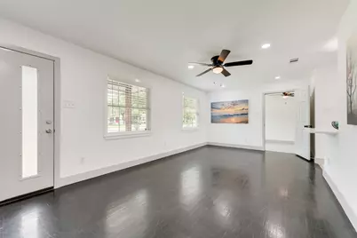 10166 San Lorenzo Drive, Dallas, TX 75228 - Photo 7