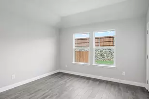 1155 Keystone Dr, Granbury, TX 76048 - Photo 7