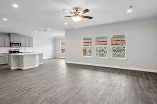 1155 Keystone Dr, Granbury, TX 76048 - Photo 11