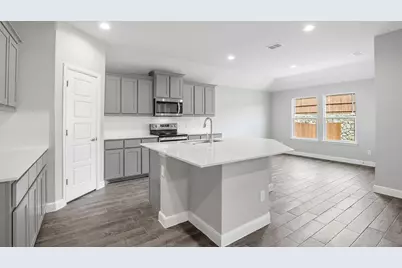 1155 Keystone Drive, Granbury, TX 76048 - Photo 3